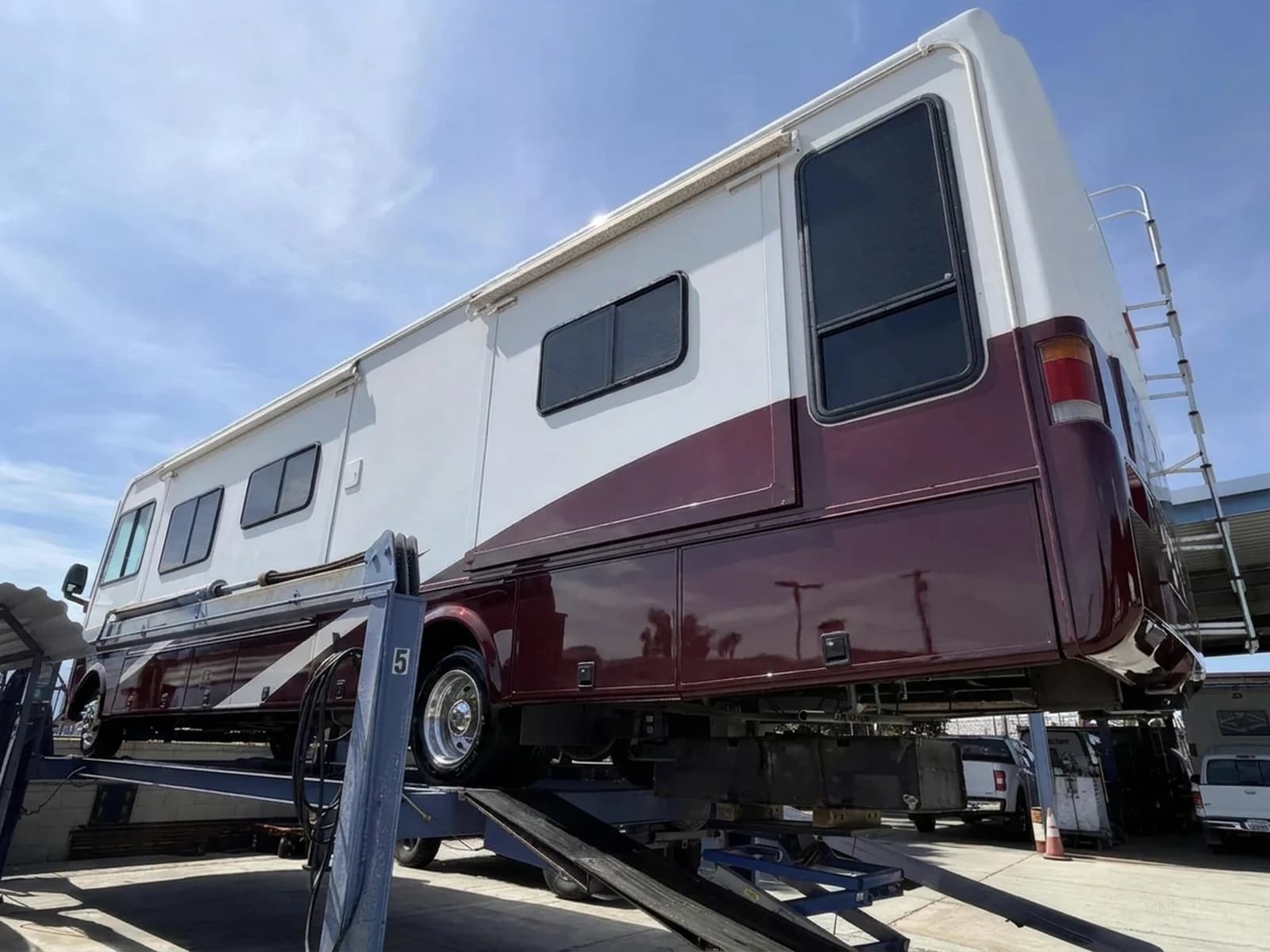 Motorhome & Generator Repair